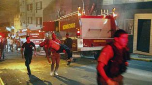 Son 232 los muertos y 117 los heridos al incendiarse una disco del sur de Brasil
