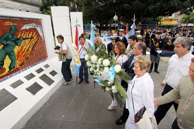 Malvinas: la ciudad rindió homenaje a los caídos y veteranos de la guerra