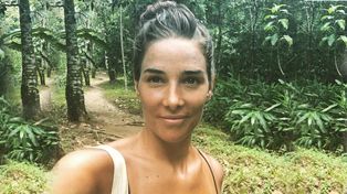 Juana Viale viajó a Hawái donde habría conocido a su flamante novio