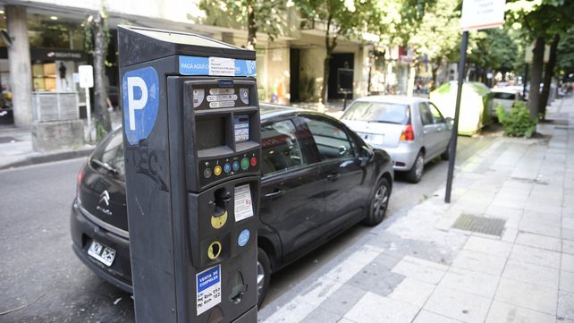 El estacionamiento libre gratuito podrá realizarse este sábado en la zona delimitada por bulevar Oroño