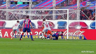 Unión, perseguido por los fallos del VAR