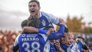 Gimnasia (LP) venció a Atlético Tucumán y se mete en zona de clasificación en el grupo B