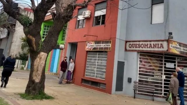El frente del edificio ubicado en la calle 6 y 532
