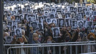 Un informe y muchas dudas: ¿operaciones políticas en la prensa internacional?