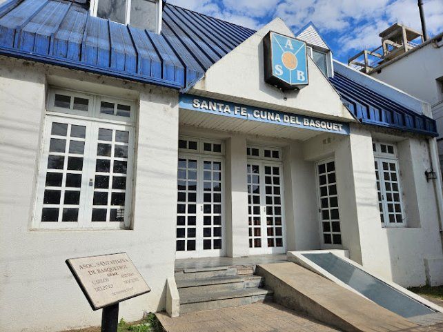 Un video y una denuncia ponen en jaque a la actual comisión directiva de la Asociación Santafesina de Básquet. Un video y una denuncia ponen en jaque a la actual comisión directiva de la Asociación Santafesina de Básquet.