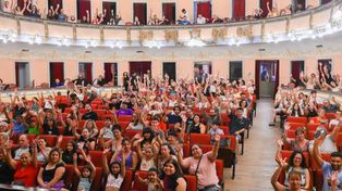 El Teatro Municipal 3 de Febrero presenta la agenda de septiembre