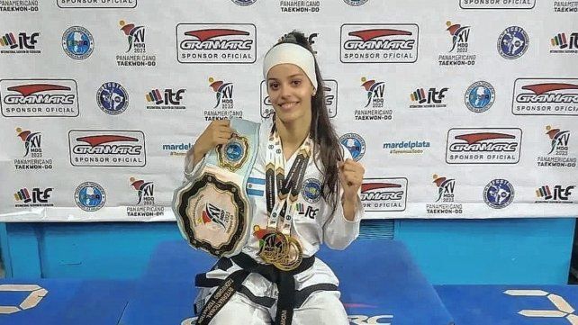  Indi Pampiglioni de 21 años está clasificada para el Mundial de Taekwondo a realizarse en Finlandia.