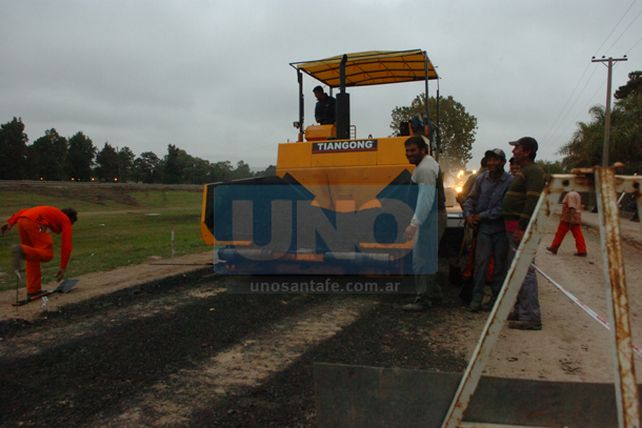Cancelan millonaria deuda con municipios y comunas
