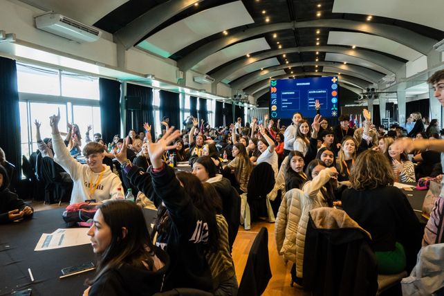 Cumbre de Jóvenes reunió 500 estudiantes para debatir sobre cambio climático
