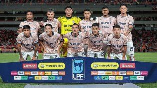 Unión debutará en la Copa Argentina con el equipo que sale de memoria