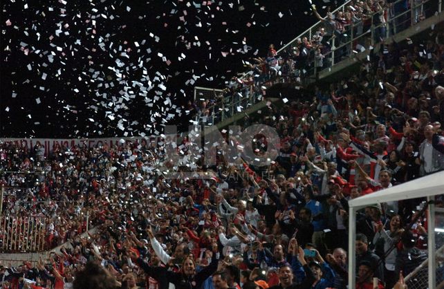 Unión no cobrará un bono adicional para el Clásico