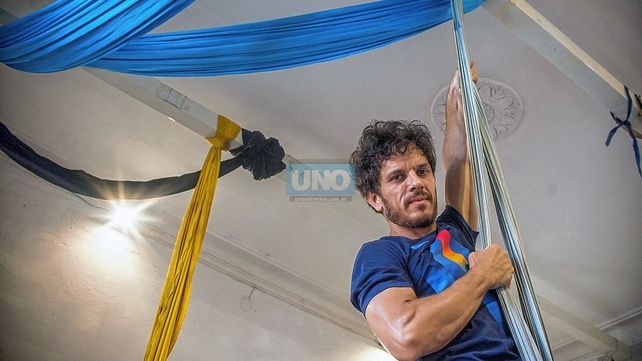 Circo y arte en las alturas, una cuestión seria y científica