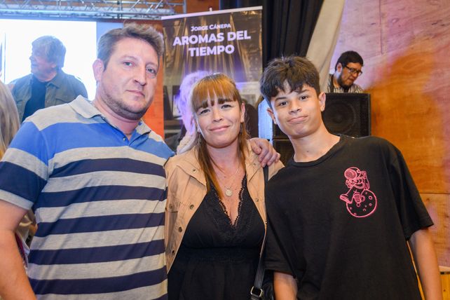 Mauro Zanotti, Regina Marra e Ian Durán