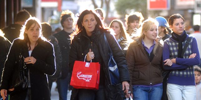 Argentinos optimistas: la mayor&iacute;a cree que su situaci&oacute;n personal mejorar&aacute; en 2010