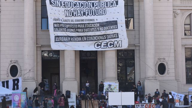 Reclamo. Los profesores y estudiantes vienen haciendo visibles sus reclamos por mayor presupuesto.