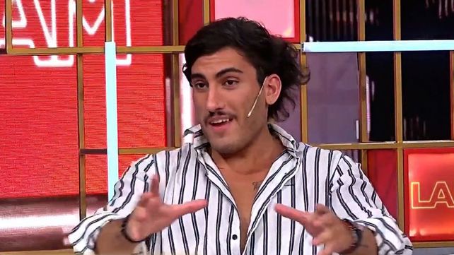 El rosarino Tomás Holder se confesó ante Ángel de Brito y las panelistas de LAM.&nbsp;