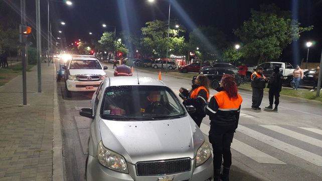 Picadas en zona norte: remitieron al corralón cinco autos preparados para carreras