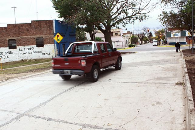 El Municipio habilitó la pavimentación en Domingo Silva y Facundo Zuviría