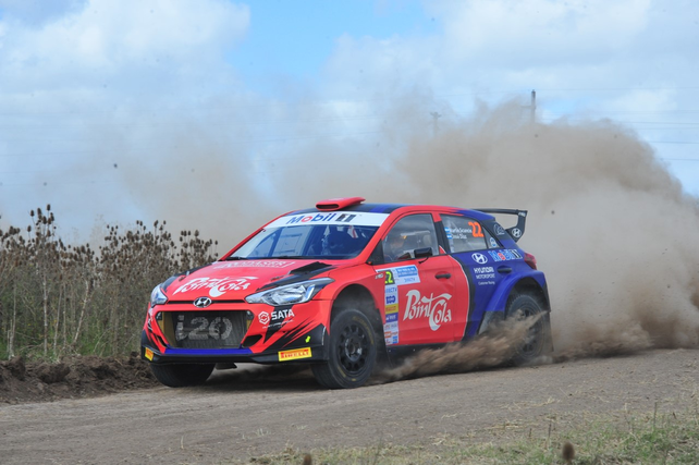 Martín Scuncio lidera en Madariaga