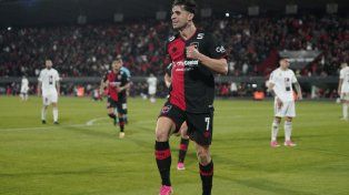 Walter Mazzantti, el que más lo merecía, anotó el gol que dio tranquilidad