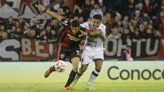 Garro es detenido con falta en un intento de ataque leproso.