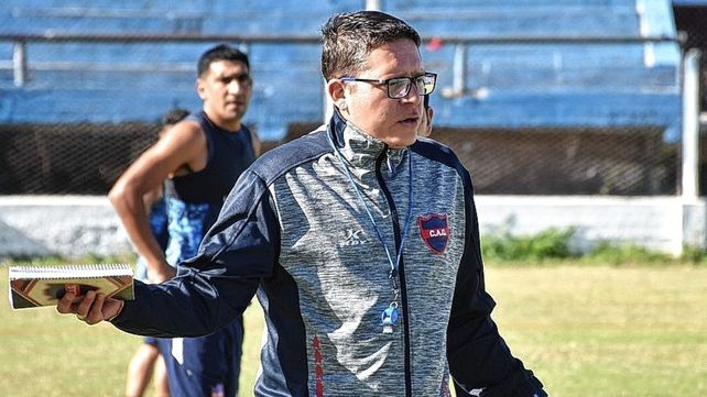 Pablo Martel dejó su cargo como DT de Güemes de Santiago del Estero por los malos resultados.&nbsp;