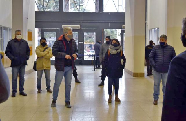Asamblea de trabajadores en el Palacio Municipal. Foto: Asoem