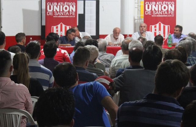 Triunfo Tatengue cuestiona puntos de la próxima Asamblea