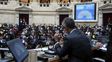 La oposición diagramó una ofensiva en la Cámara de Diputados y tratará de sesionar mañana al mediodía.