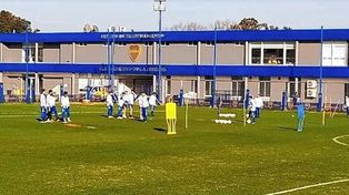 Boca entrena este sábado en el predio de Ezeiza y viaja a Paraná.&nbsp;