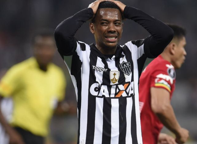 Robinho fue condenado a nueve años de prisión por violencia sexual en Italia
