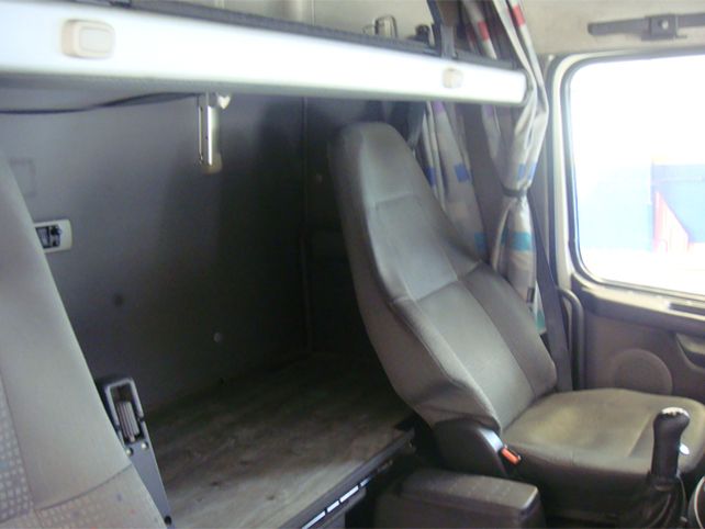 Para pasar el frío, dos camioneros hicieron el amor en Necochea pero sufrieron un percance