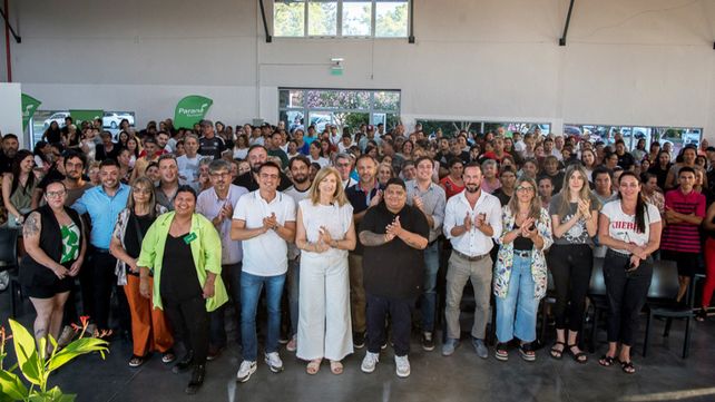 La ciudad reconoció la tarea social de más de 150 comedores y merenderos en diferentes barrios de Paraná.