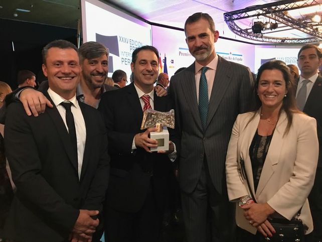 Un periodista rosarino recibió el premio Rey de España