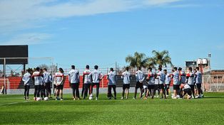 Patronato enfrenta a Central Córdoba en el estadio Grella.