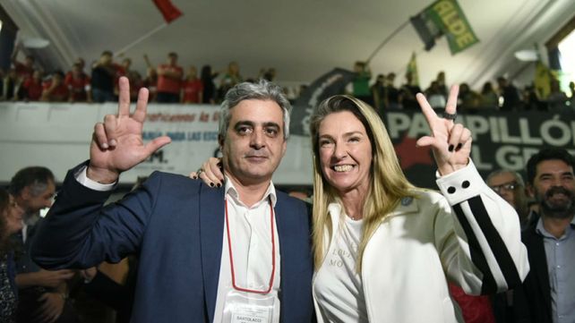 Bartolacci y la concejala María Eugenia Schmuck en los festejos de ayer.