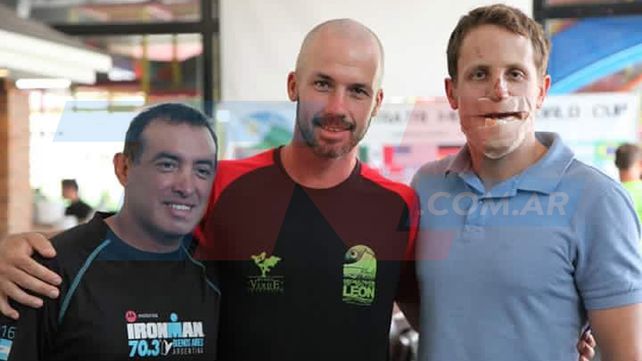 Osados. El tucumano Jorge Rodríguez (izq.) y el noruego Hening (der.) en la llegada.