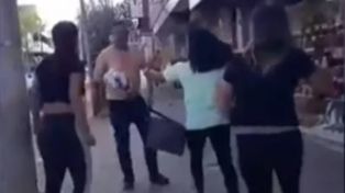 Video: se hizo pasar por su hija para atrapar al hombre que la acosaba por Whatsapp