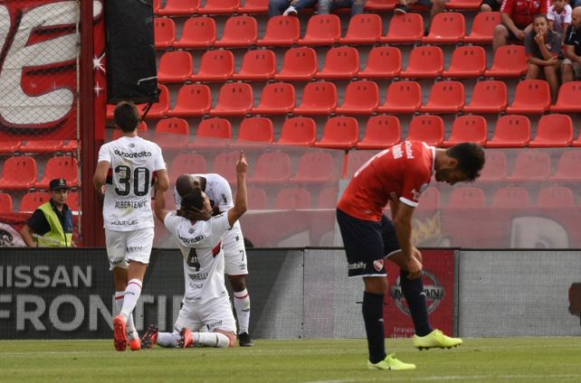 Newells sumó tranquilidad para corregir lo necesario