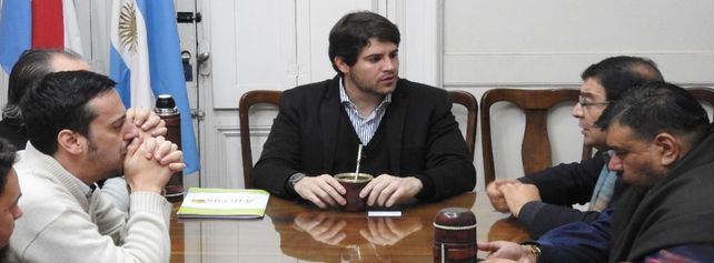 Análisis. Gabás y otros funcionarios pusieron sobre la mesa los distintos reclamos que llegan al organismo.