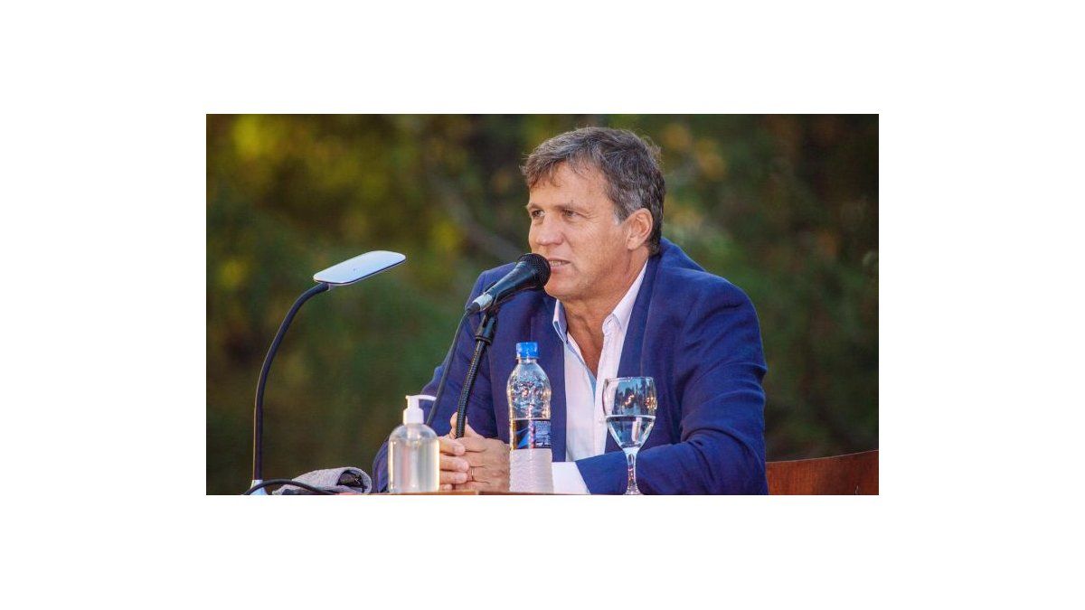 Entrevista a Charles Roberts, Presidente del Jockey Club de Rosario