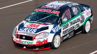 Mariano Werner quedó tercero en la carrera de la clase 3 del Turismo Nacional