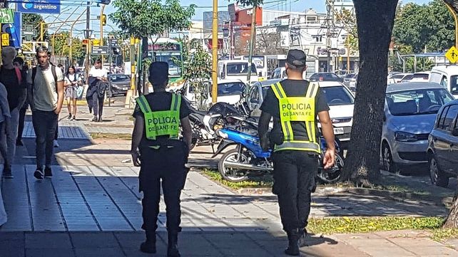 Más policía en las calles.