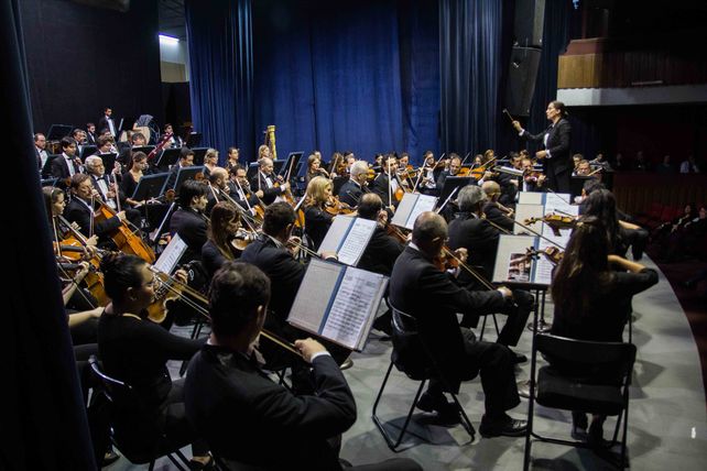 La Sinfónica abrió su Temporada 2014 de la mano de Urrutia