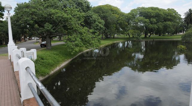 Reclaman la puesta en valor del Parque Garay