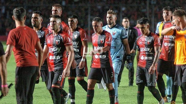 El minuto a minuto del partido entre Colón y Acassuso en Santa Fe