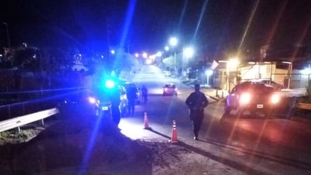 Paraná: motociclista chocó contra dos automóviles