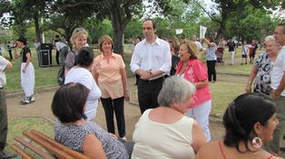 Ahora, la Plaza Abreu luce renovada y cuenta con su propio playón