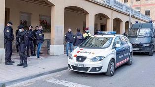 Una mujer fue detenida por cortarle el pene a su jefe cuando intentó violarla