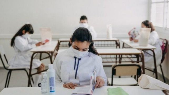 En San Juan, vuelven a las clases presenciales más de 10 mil alumnos